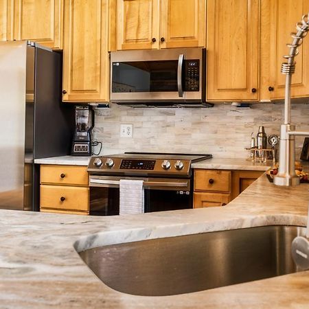 Mountainside - New Luxury Cabin-Fire Table-Hot Tub-3 Pools-Ps5-Bears Gatlinburg Kültér fotó