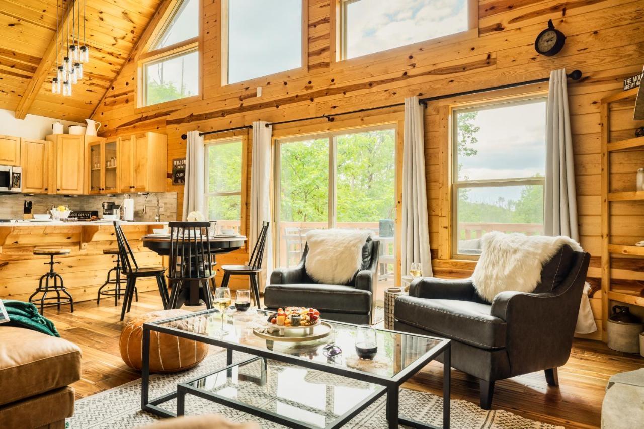 Mountainside - New Luxury Cabin-Fire Table-Hot Tub-3 Pools-Ps5-Bears Gatlinburg Kültér fotó